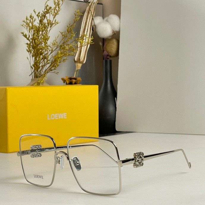 Picture of Loewe Sunglasses _SKUfw47548636fw